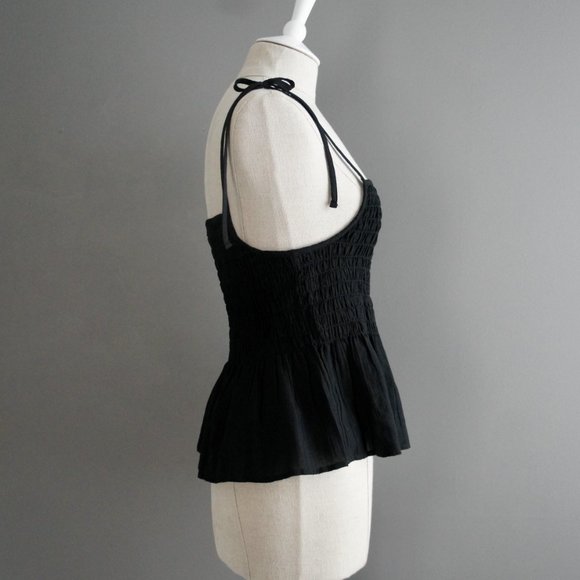 Gap Square Neck Black Smocked Tie Strap Tank Top Size Medium - Picture 3 of 13